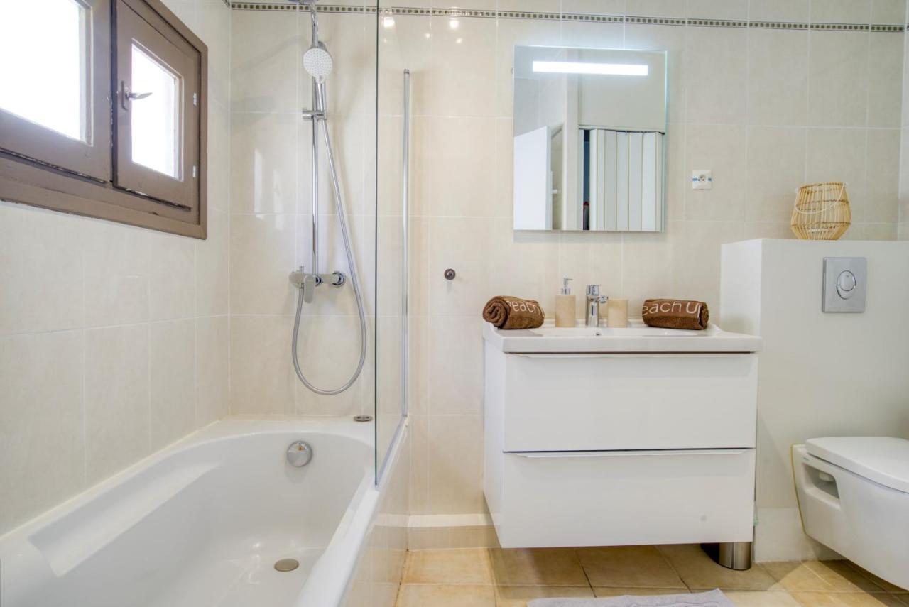 Cosy, Modern, Fully Equipped, Air Conditioning, Nice Historical, Old Town, 1Minute Walk From Beach - "Le Bunico 4" Exterior photo