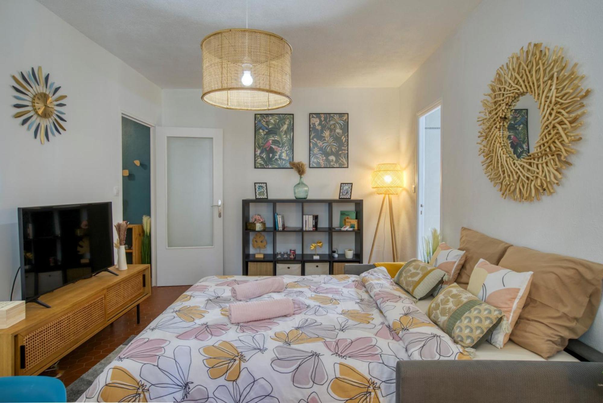 Cosy, Modern, Fully Equipped, Air Conditioning, Nice Historical, Old Town, 1Minute Walk From Beach - "Le Bunico 4" Exterior photo